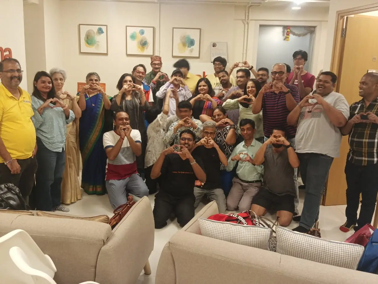 The-Hugging-Club-of-India-Vision